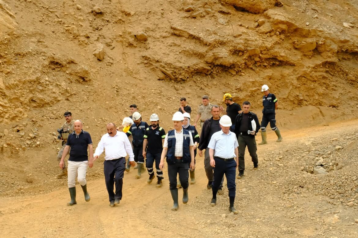 📍 Hakkâri Çağlar Madencilik Valimiz Sayın İbrahim Taşyapan, İl Jandarma Komutanımız Sayın Caf (10)