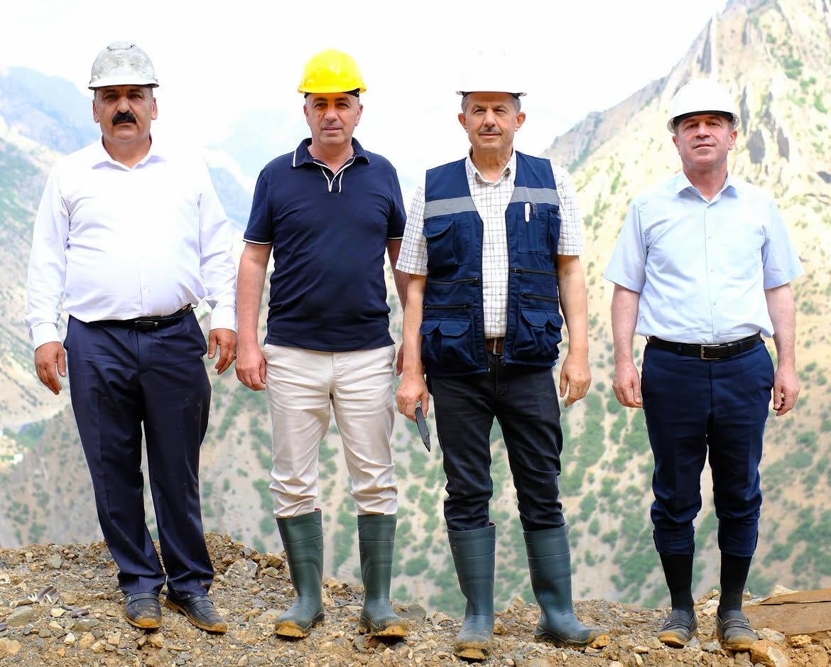 📍 Hakkâri Çağlar Madencilik Valimiz Sayın İbrahim Taşyapan, İl Jandarma Komutanımız Sayın Caf