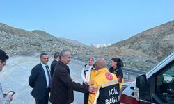 Hakkâri’de Heyelan Bölgesine Sağlık Çıkarması Müdür Kara’dan Yerinde İnceleme