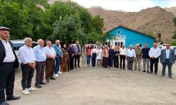 Rojbin Çetin Hakkâri'de Coşkuyla Karşılandı