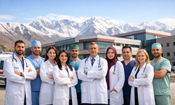 Yüksekova’da Sağlıkta Tarihi Güçlenme: 10 Uzman Hekim Göreve Başladı