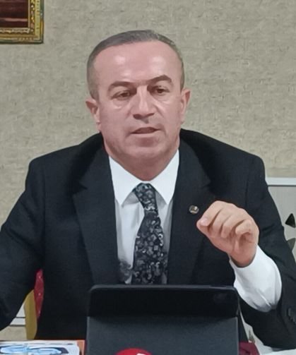 BAŞKAN KAYA’DAN SERT AÇIKLAMA: “ÖNCE YOL AÇILACAK, SONRA HESAP SORULACAK; HOROZ GİBİ ÖTMENİN ANLAMI YOK”