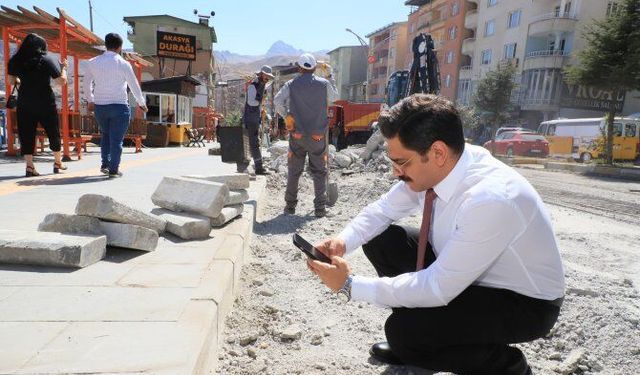 Hakkâri Belediyesi çalışıyor şehir güzelleşiyor