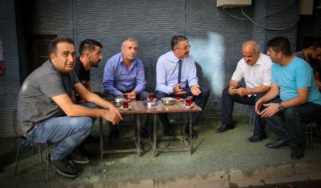 Vali Çelik “Vatandaşların taleplerini dinledi”