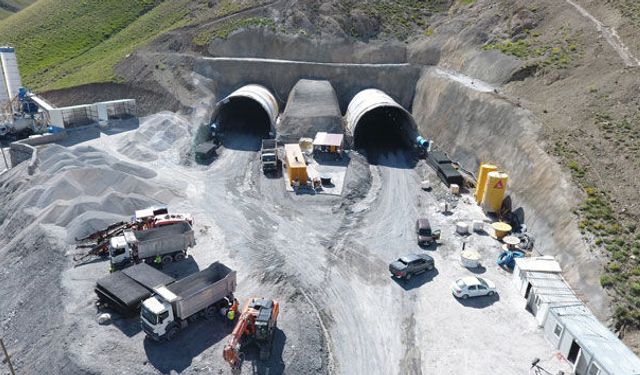 Van-Hakkari Güzeldere Tüneli'nin açılmasına az kaldı