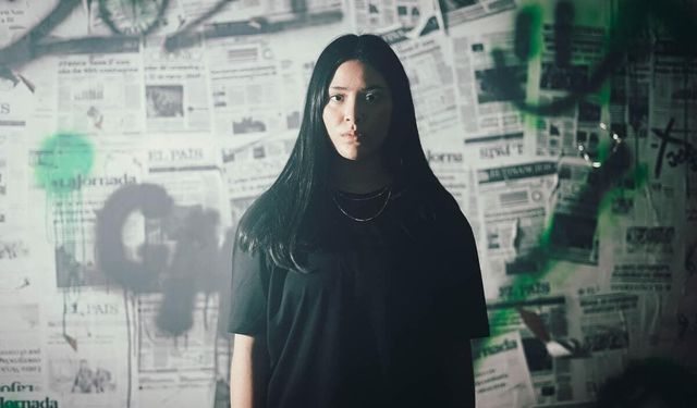 15 Fashionable Women's Wide-Width Shoes For Problem Feet