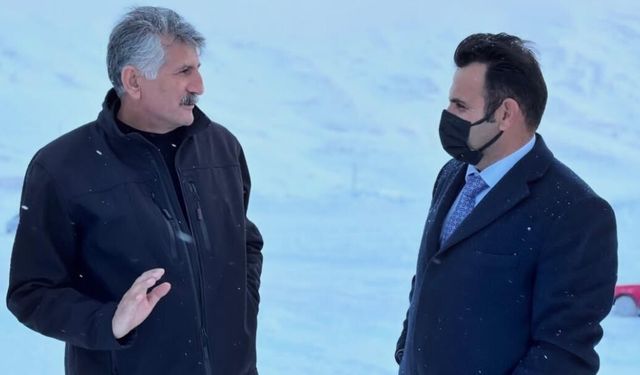 Hamza Gündüz’ün Çıkar Peşindeki Protokol Yolu Gerçek Gazeteciliğin Önüne Geçiyor