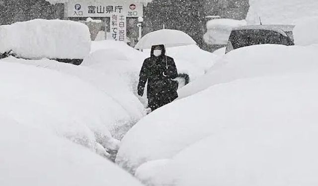 Kar Yağışı Türkiye’de Tatil Ediyor, Japonya’da Neden Değil?