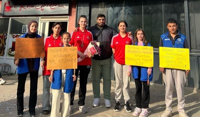 Şampiyon Sınırdan Çıktı: Çukurca’da Bayram Havası!