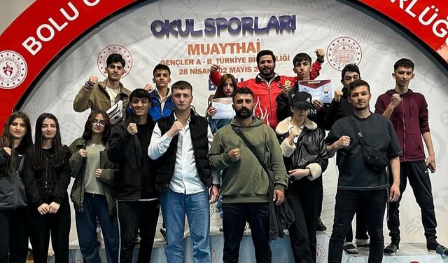 Türkiye Dereceleriyle Döndüler: Hakkâri’li Sporculara Tam Not!