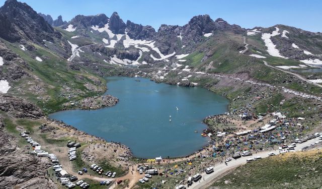 Sürdürülebilir Turizm İçin Sat Gölleri’ne Kontrol Kapısı Kurulacak