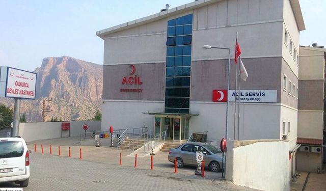 Çukurca Devlet Hastanesi’nde İki Yeni Uzman Hekim Göreve Başladı