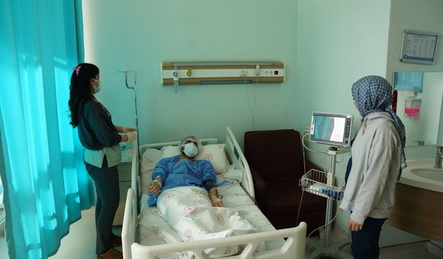 Irak’tan Bile Hastalar Tedavi ve Ameliyat İçin Derecik’e Geliyor