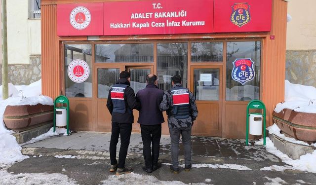 Hakkari’de Uyuşturucu Suçundan Aranan Şahıs Yakalandı