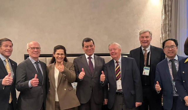 Senatör Graham, Mazlum Abdi Ve İlham Ahmed’le Görüştü