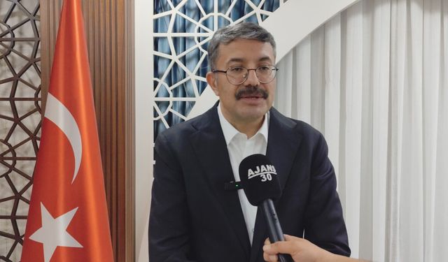 Veda Etti Ama Kapıyı Kapatmadı: Yeni Görevinde Hakkâri Mesajı