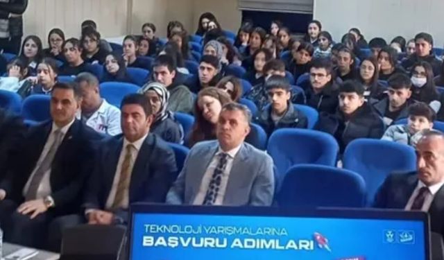 Hakkari’de Öğrencilere TEKNOFEST Heyecanı