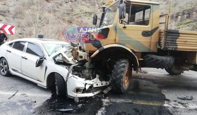Hakkâri–Çukurca Karayolunda Kaza: Askeri Araç ile Otomobil Çarpıştı, 1 Yaralı