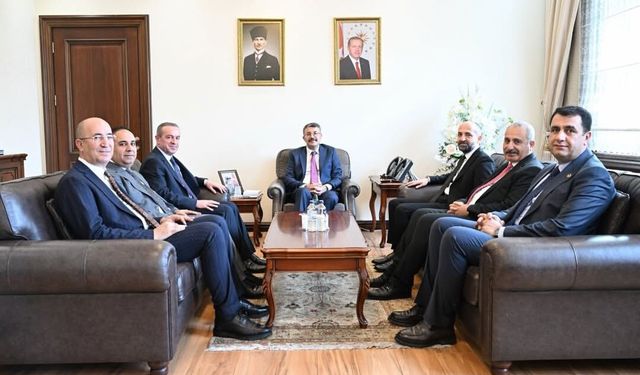Başkan Kaya ve Belediye Başkanlarından Ali Çelik’e Hayırlı Olsun Ziyareti