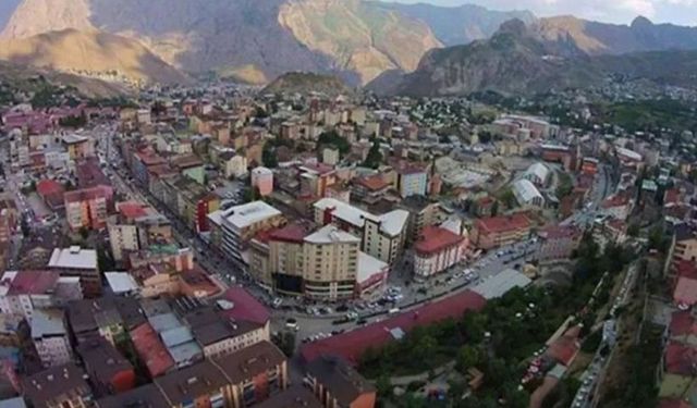 Hakkari’de Eğitim İçin Acil Çağrı Tüm Bileşenler Aynı Masada Toplanmalı