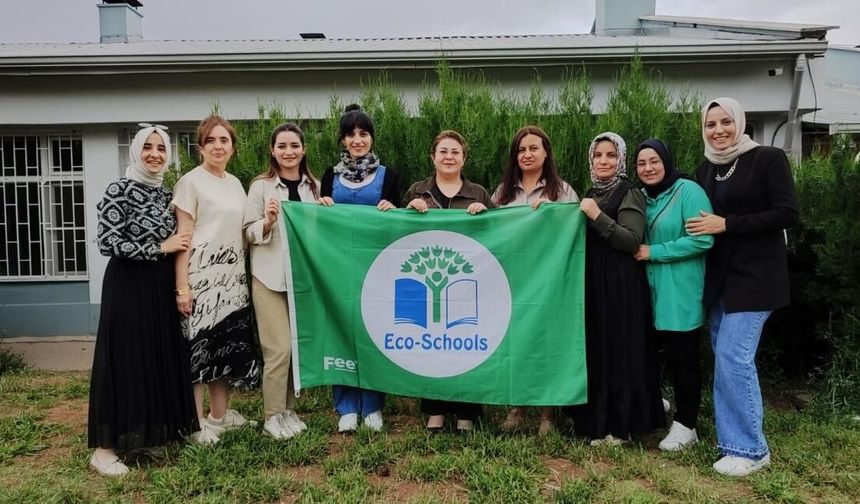 Milli Eğitim Bakanlığı'ndan çevreci okullara 'yeşil bayrak'