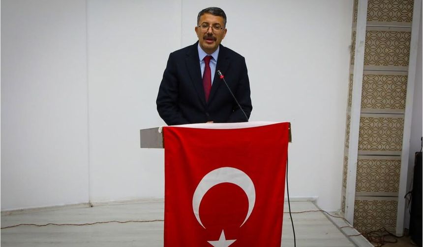 Hakkari Valisi’nden Bayramda Yola Çıkacak Öğretmenlere Mesaj