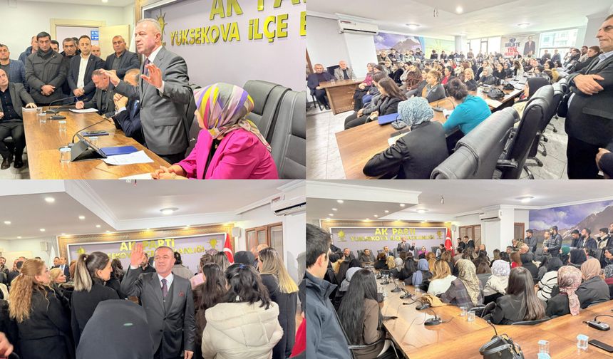 Yüksekova AK Parti Toplantısında Rekor Katılım: Salon Doldu Taştı
