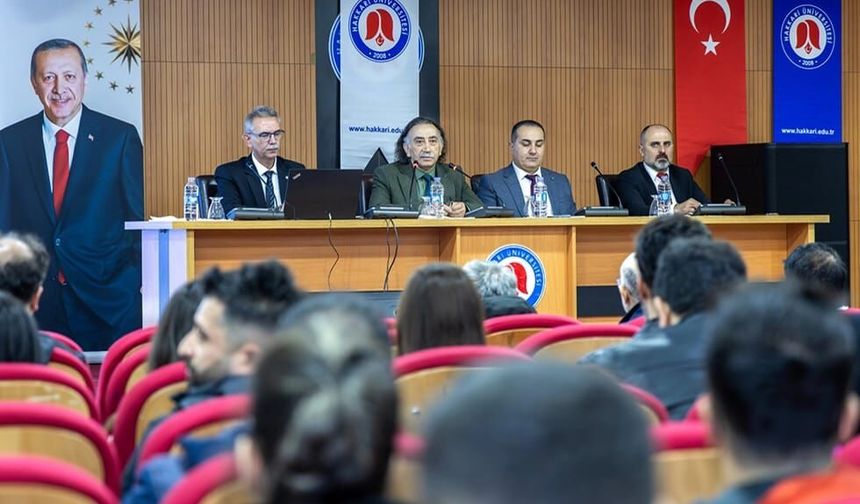 Akademik Vizyon ve Sanatın Buluşması